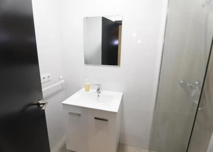 Preciosa Oportunidad, Junto A Playa Y Teatro Falla Daire *